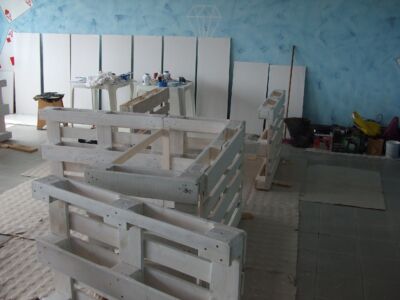 Arredi costruiti con l’impiego di pallet