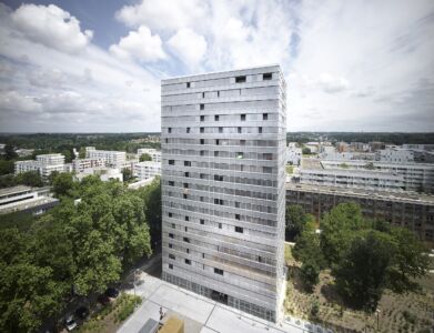 LAN, Résidence Saint-Hilaire a Lormont Génicart, Francia: facciata ovest (Julien Lanoo)