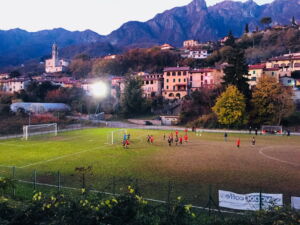 Un impianto sportivo in montagna