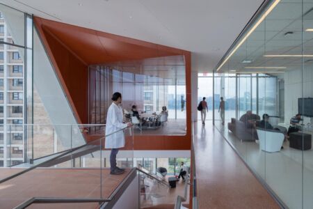 Roy and Diana Vagelos Education Center, Columbia University Medical Center (© Iwan Baan)